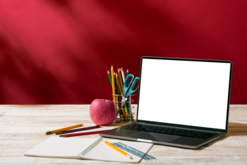 子供部屋とラップトップコンピューター