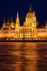 Fototapeta premium The Hungarian Parliament Building in Budapest