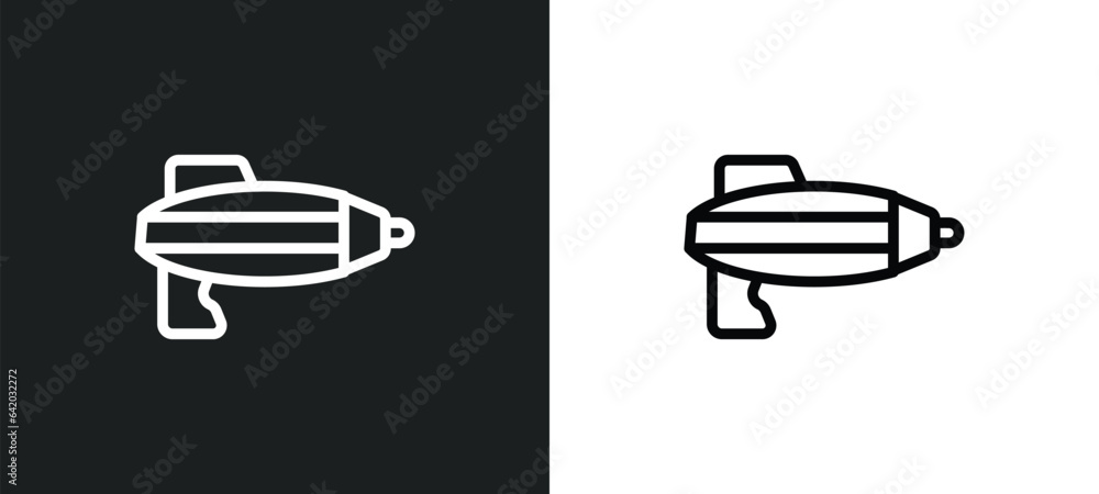 Aufkleber blaster icon isolated in white and black colors. blaster outline vector icon from future technology 