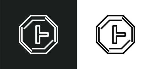 side road icon isolated in white and black colors. side road outline vector icon from traffic signs collection for web, mobile apps and ui.