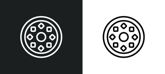 round carpet icon isolated in white and black colors. round carpet outline vector icon from cinema collection for web, mobile apps and ui.