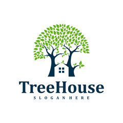 Obraz premium Tree House logo design Template. Creative House Tree logo vector illustration.