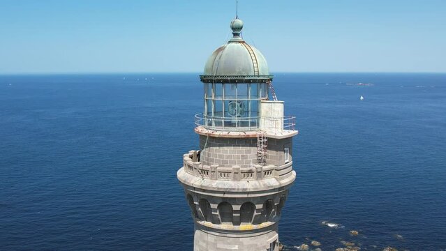 Le phare de l'&icirc;le Vierge en Bretagne