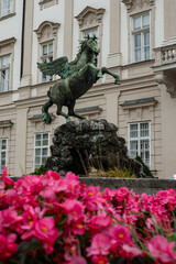 Obraz premium Figur im Garten Mirabell Salzburg