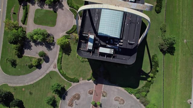 Drone aerial establishing view of Ohio Big Basket building and hotel, shaped like a wooden wickerwork box, off interstate 16``1 east of Newark, OH