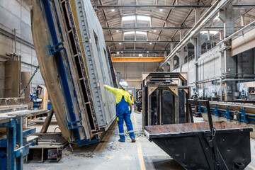 Precast concrete wall panel for construction building in factory
