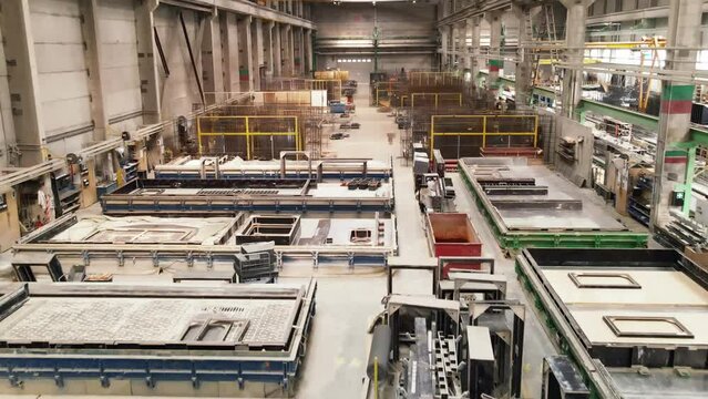 Precast concrete wall panel for construction building in factory