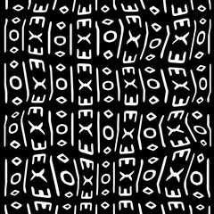 White background with black pattern.Repeat Pattern for fashion, textile design,  on wall paper, wrapping paper, fabrics and home decor. Seamless pattern in grunge style.