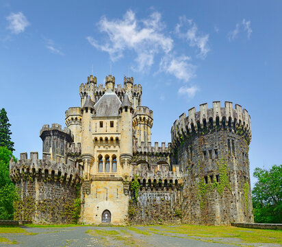 Beautiful Castle Butron, Basque country. Butr&oacute;n is a castle located in Gatika, in the province of Biscay, in northern Spain.
