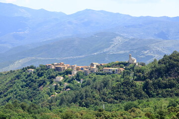 Fototapeta na wymiar Poggio-di-Venaco - small picturesque mountain village between splendid mountains of Corsica island, France