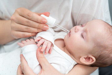 Peaceful sleep during mother's care, Concept of oral treatment for newborn