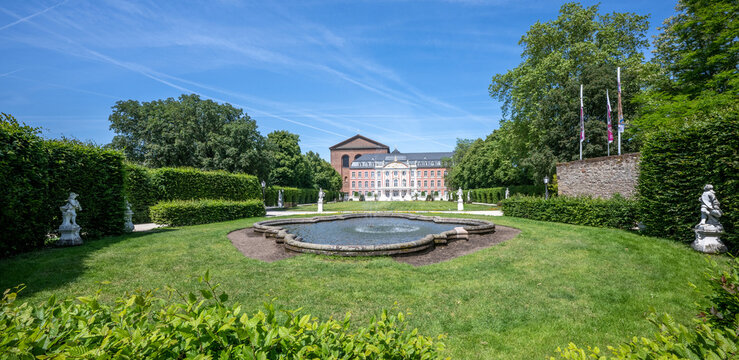 Palais princier de Tr&egrave;ves en Allemagne 