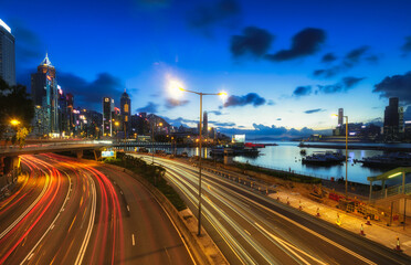 Obraz premium traffic at night