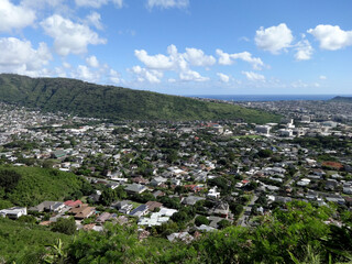 Manoa Valley on Oahu: A Scenic and Cultural Destination