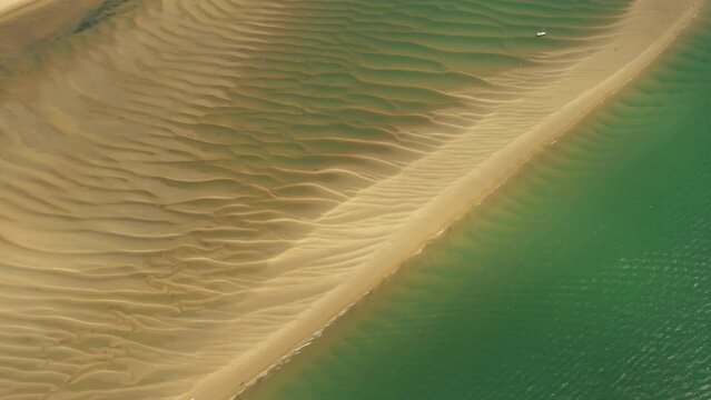 plan a&eacute;rien du banc d'arguin &agrave; cot&eacute; de la dune du pilat