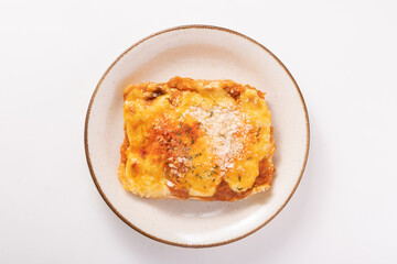 ミートソースのラザニア