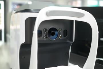 Optometry equipment for measuring intraocular pressure, etc.