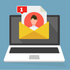 Laptop con busta e documento messaggio allerta 1 uomo donna avatar icona persona con contratto o modulo iscrizione sullo schermo. posta elettronica. Illustrazione piatta - illustrazioni