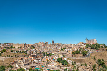 Fototapeta na wymiar Splendida vista di tutta la città di Toledo