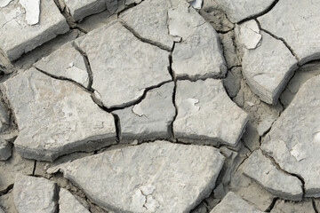 Obraz premium Mud cracks in close view on a shore in Normandy