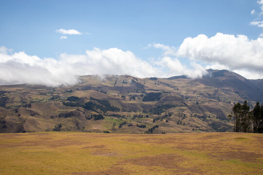 Paisaje de las monta&ntilde;as de la provincia de Chimborazo ecuador en el verano de Ecuador