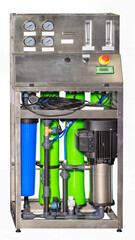The reverse osmosis plant is designed for central water supply, local wells and wells. - 643254025
