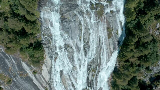 Cascata del Toce falls plunging down vertical cliff face, Val Formazza, Italy
