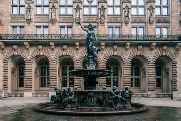 Fototapeta premium View of the Hamburg Town Hall from Rathausmarkt Square.