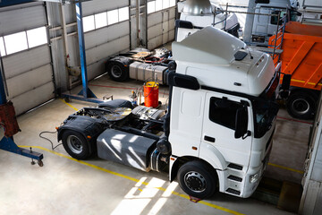 Truck repair in garage service