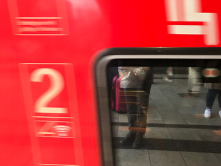 detail bild von einem zug im Bahnhof
