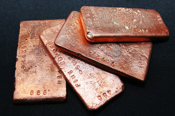 Copper bars pure precious metal for industry and money investing