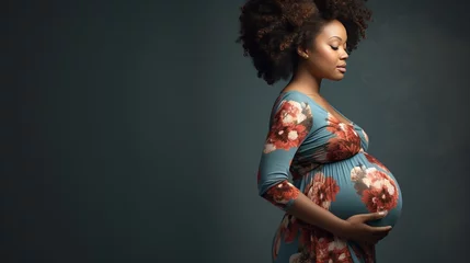 Abwaschbare Fototapete Side view of pregnant afro American woman, copy space, 16:9, high quality © Christian