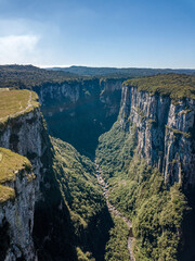 Cânion do Itaimbezinho, trilha do rio do Boi, Cambara do Sul, Rio Grande do Sul, Brasil
