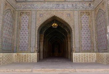 Fototapeten details of the Vakil Mosque entrance © Archer7