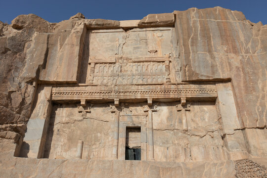 tomb of Artaxerxes in persepolis