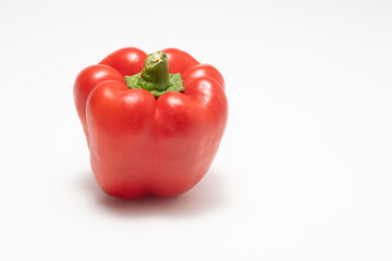 赤く新鮮なパプリカ