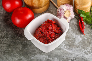 Natural organic red tomato paste