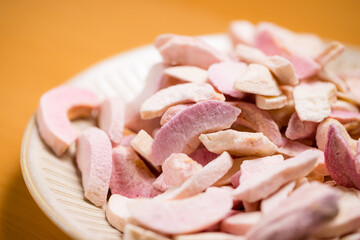 Freeze dry slice of peach