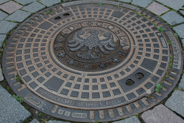 Ein Einfacher Gullideckel der Stadt Goslar