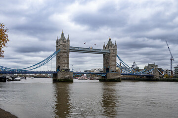 Fototapeta na wymiar Daytime view of the Tower Bridge over the River Thames in London