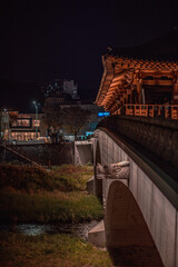 Night bridge