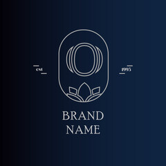 O letter Vintage logo