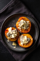 grilled peaches with yogurt and honey