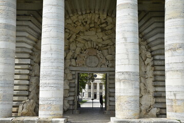 Grand portail de la saline d'Arc-et-Senans. France