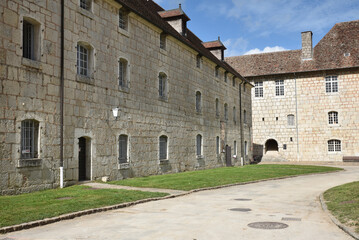 Fototapeta na wymiar Bâtiments de la citadelle de Besançon. France