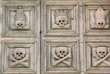 Skull decoration in Church of Purgatory (Chiesa del Purgatorio) in Matera. Basilicata, Italy