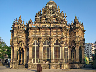 Fototapeta premium Mahabat Maqbara Palace, also Mausoleum of Bahaduddinbhai Hasainbhai, is a mausoleum in Junagadh, that was once home to the Muslims rulers the Nawabs of Junagadh