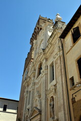 Fototapeta na wymiar Cattedrale dei Santi Pietro e Paolo in PItigliano