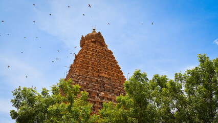 Brihadeeswarar Temple Brihadishvara Rajesvara Peruvudaiyar RAJA RAJA CHOLAN BUILT Chola Temple thanjavur tanjore