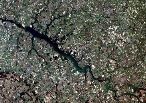 Rio Tiete en Brasil desde Landsat 09 